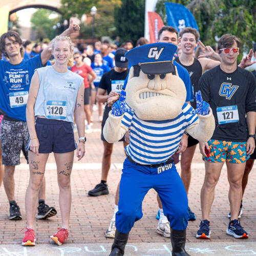 Start line of Fund Run
